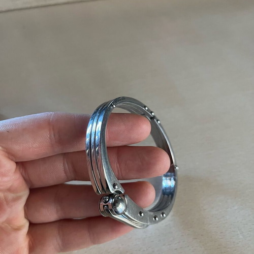 Steel men's handcuff like new sturdy
