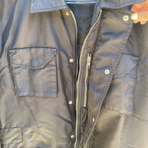 Artisti Italiani men's windbreaker jacket black, like new, zipper broken