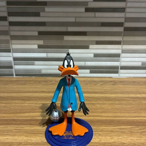 Looney Tunes Space Jam figures like new set with Funko Pop Daffy Duck