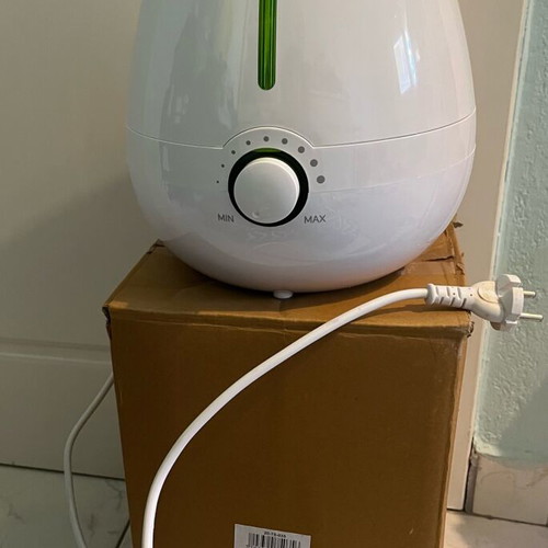 Room humidifier like new for 30m2 with special filter