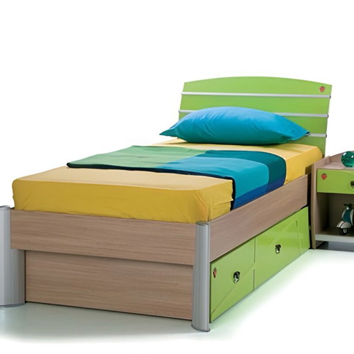 Cilek Youth Room Set like new with 2 bookshelves, desk and bed