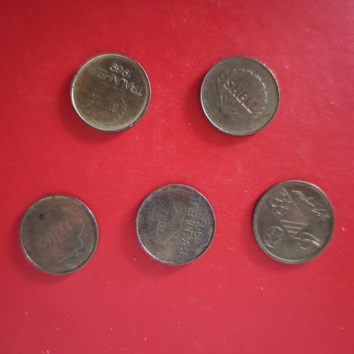 Shell collectible jetons used, set of 5, 1968–1969 themes