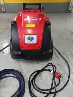 Optima Steamer professional steam cleaner, red, 115 hours