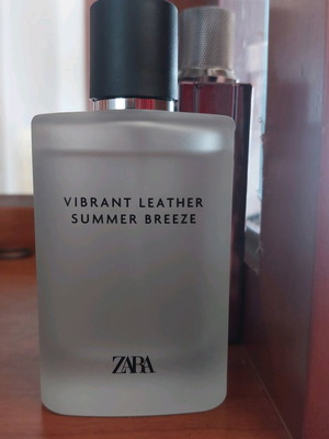 Zara Vibrant Leather Summer Breeze Eau de Parfum 10 ml new