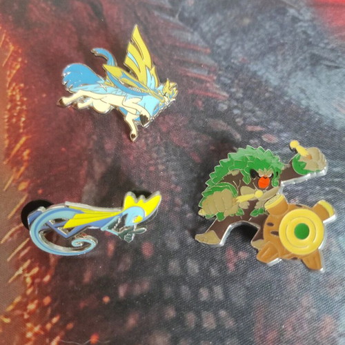 Pokemon pins lot in excellent condition