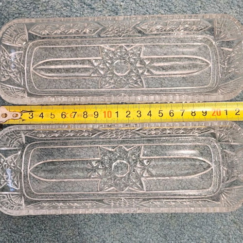 Crystal serving plates pair 23 cm like new