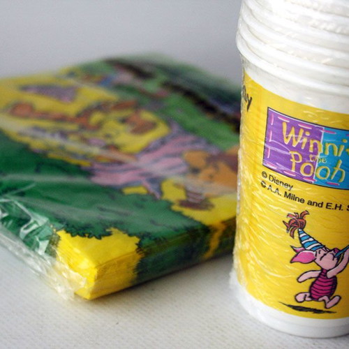 Vintage 90's Winnie the Pooh Tiger party set 20 napkins 10 cups Decorata new