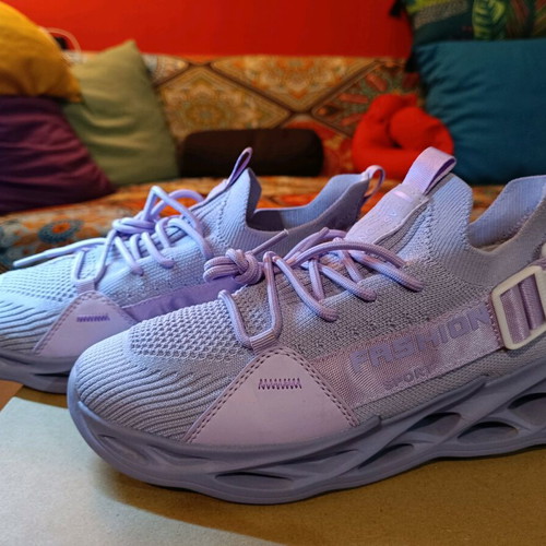 Fashion sport sneakers size 39 like new, pink and purple