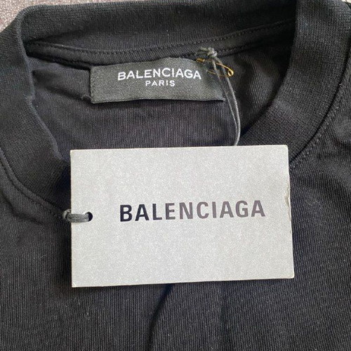 Balenciaga T-shirt new, size L, black