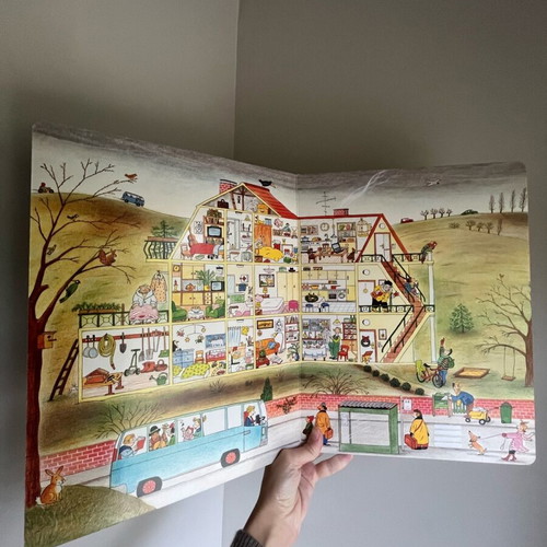 Russian children's book used for age 0+