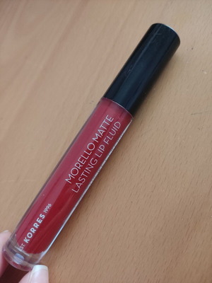 Korres liquid lipstick red new