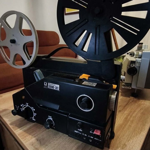 Sankyo Sound-301 Super 8 film projector, vintage 70s