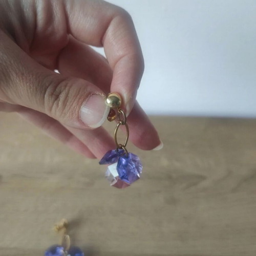 Dangling earrings like new with purple and gold elements