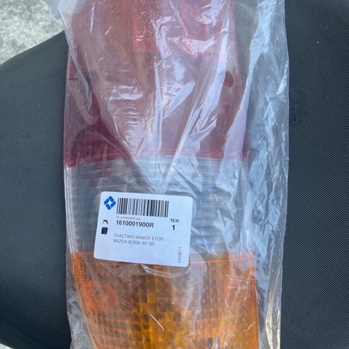 Stop light crystal rear right for Mazda pick up BT 50 new