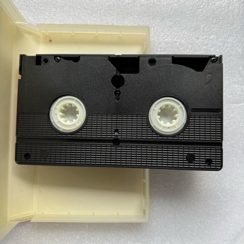 Disney VHS The Magical World of Animals - The Wolves No7 used