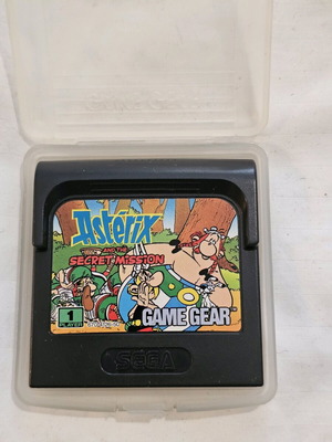 Sega Game Gear game Asterix and the Secret Mission like new
