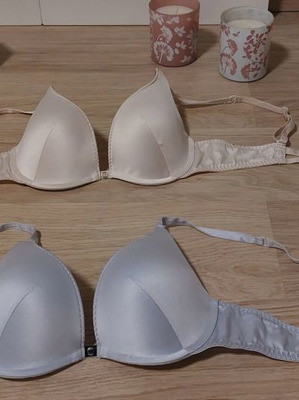 6IXTY 8IGHT Set of 2 New Bras No 70C In Ecru and Lilac