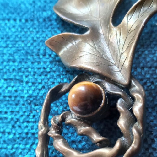 Vintage lapel pin used, brass with tiger's eye stone