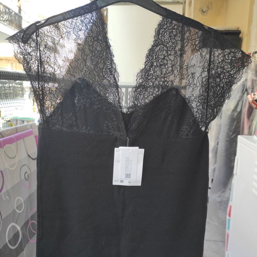 Calliope black sleeveless top with lace