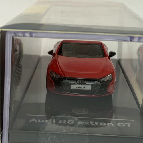 Audi RS e-tron GT 1/64 scale model car, Tango Red, PARA64