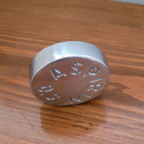 Bayer Aspirin 0.5 paper weight used