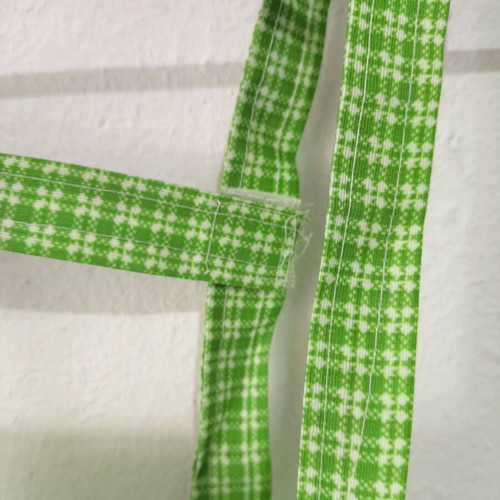 Kitchen apron new green with 2 large pockets