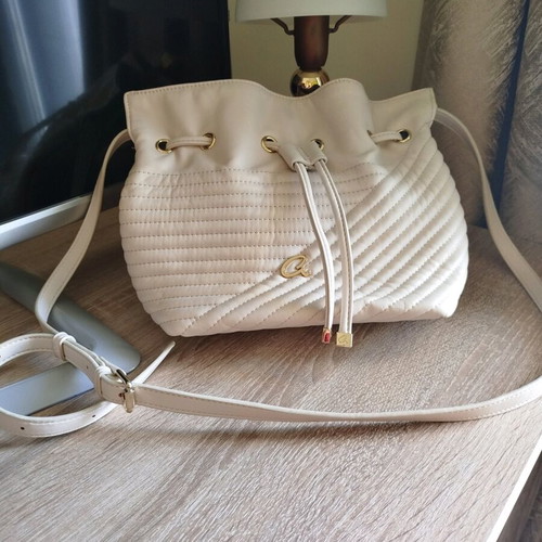 Axel shoulder bag used, beige