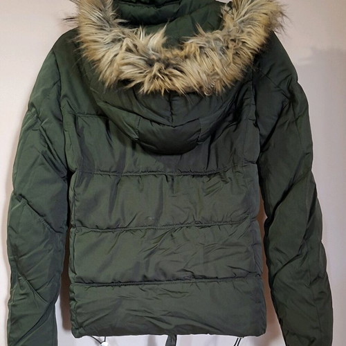 Bershka green jacket with fur hood like new