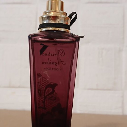 Christina Aguilera Violet Noir Eau de Parfum 20ml