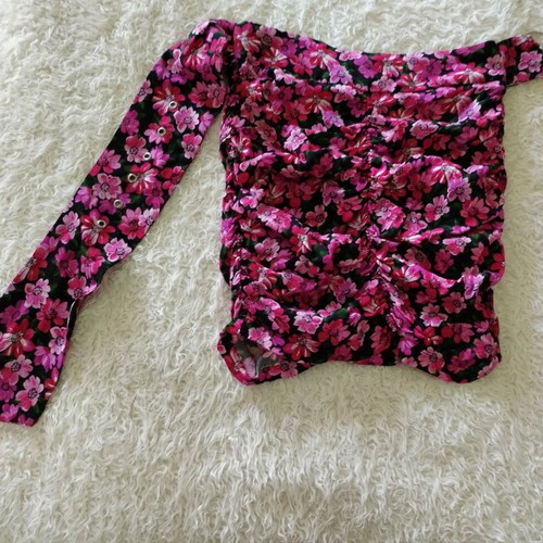 Bershka floral strapless top with silver belt new, size S