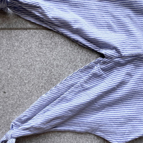 Zara v neck sleeveless bodysuit used, size XS, white and blue
