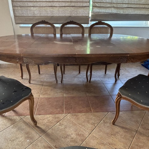 Wooden dining table with 6 chairs, extendable