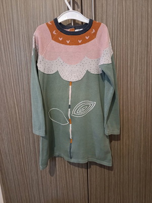 Knitted dress Marks & Spencer 5-6 years like new, multicolored