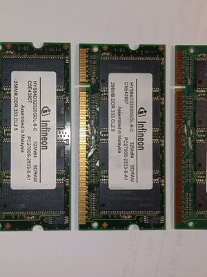 SO-DIMM DDR HYS64D32020GDL-6-C 2x256MB used RAM