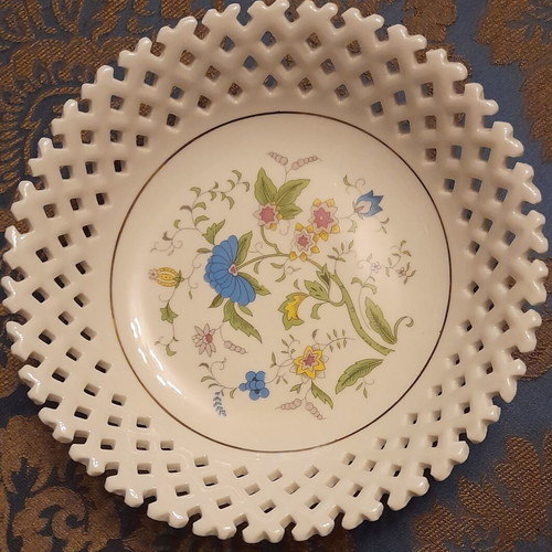 Porcelain plates vintage like new, set of 3, blue-sky shades