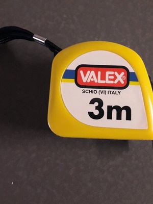 Measuring tape 3m like new