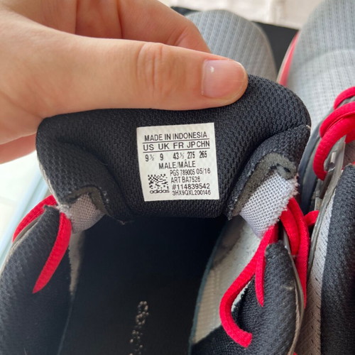 Adidas grey athletic shoes with red details, size 43 1/3