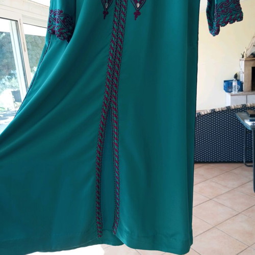 Caftan from Morocco satin silk petrol with purple embroidery and hood new XL