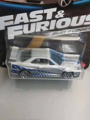 Hot Wheels 1:64 Nissan Skyline GT JBY31 Car New