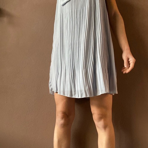 Pleated dress gray like new, handmade, lightweight