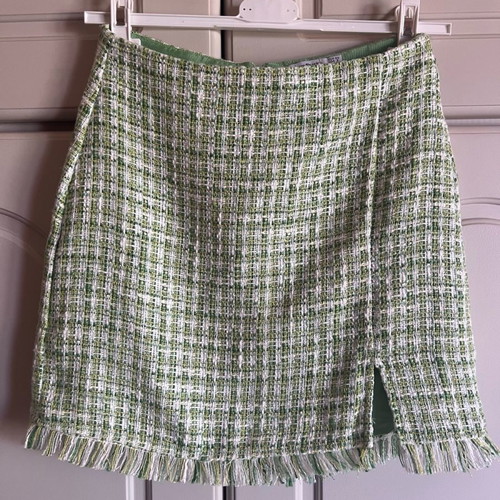 Stradivarius mini skirt new tweed with slit and fringes size 34