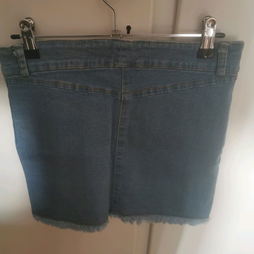 Denim skirt like new with zipper size M 38 10