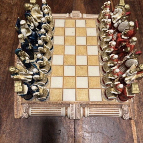 Alabaster chess set Dikas like new with hand-painted pieces