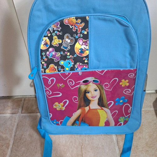 Barbie school backpack like new with multiple compartments