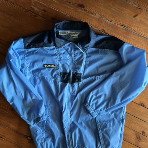 Shelter Columbia jacket like new, blue, sizes S and M