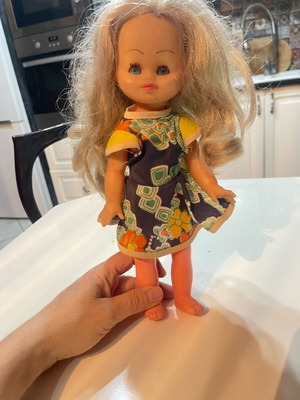 Elgreko vintage doll used