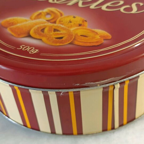 Sonday butter cookies metal tin used
