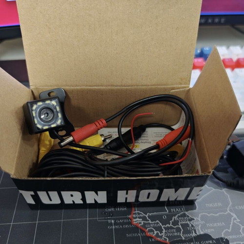 Kuro Sivo Rearview Camera new with extra used unit
