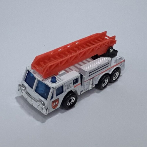 Matchbox 1982 πυροσβεστικό όχημα No 18 Metro