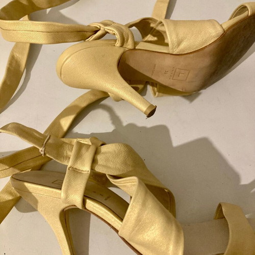 Logan leather sandals like new, beige-gold with straps, size 38